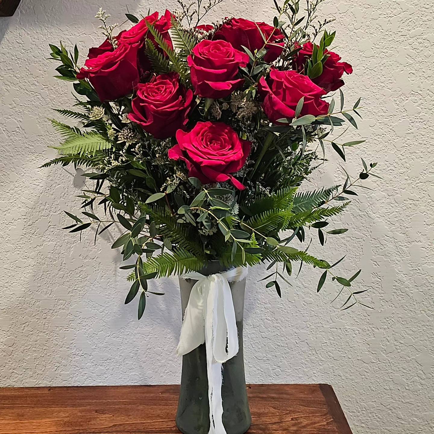 Red Dozen Roses